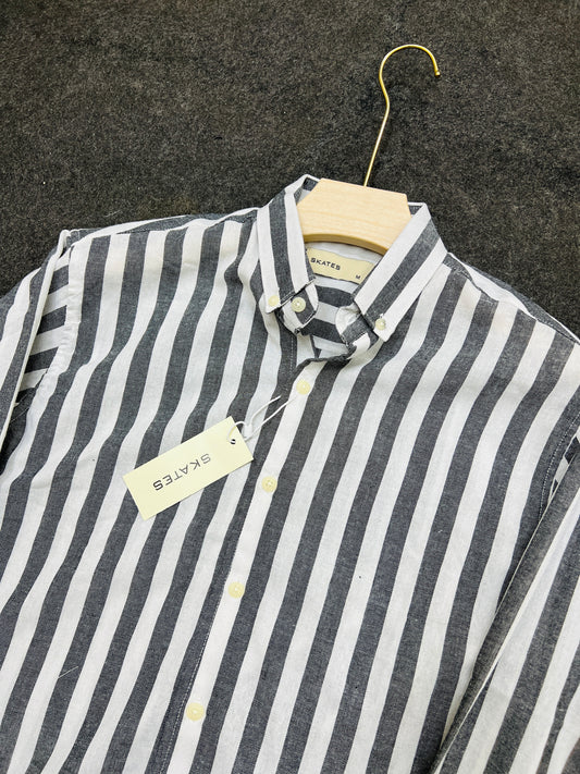 Skates stripes shirt