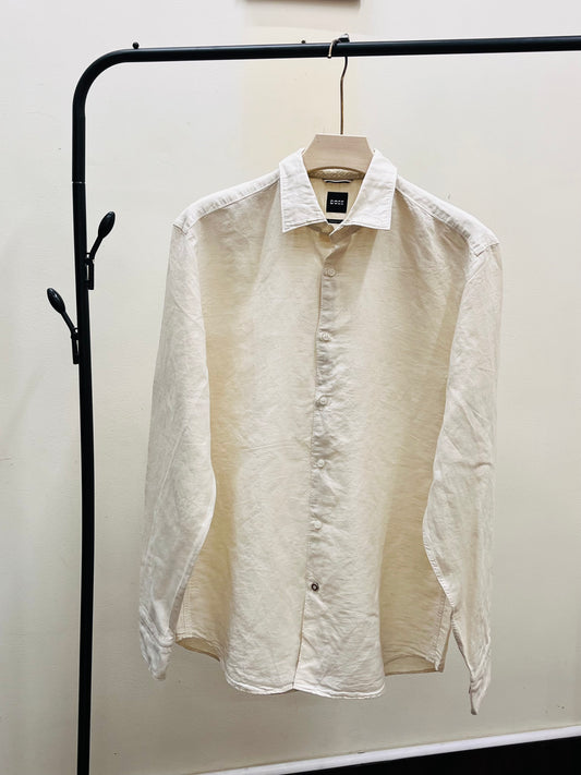 Hu.go original shirt d94